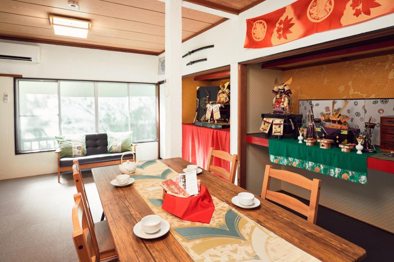 Villa Hakone Kabuto 古民家旅館 150平米 バス停迄一分 準天然温泉 最大12名 Eksteriør bilde