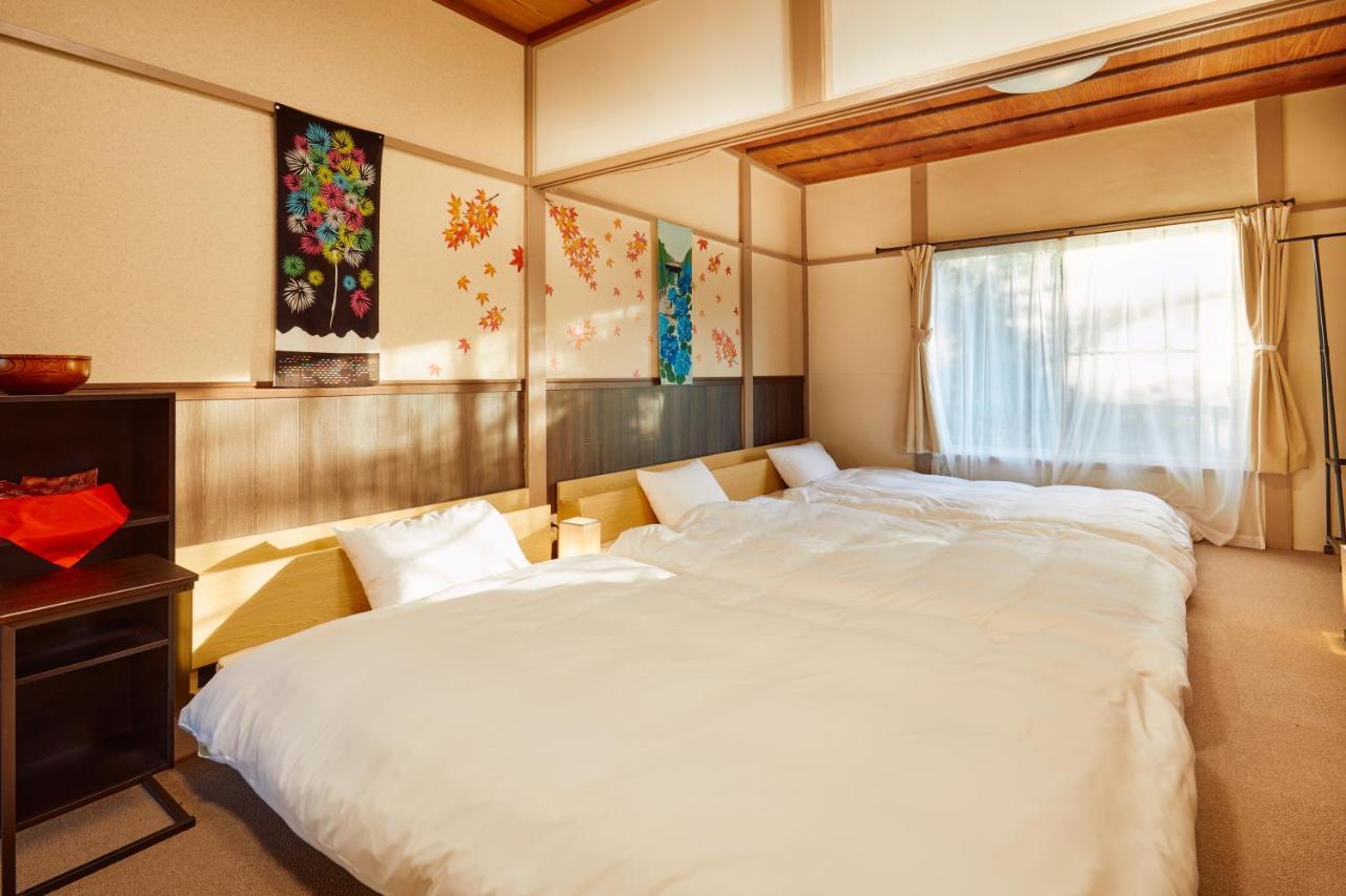 Villa Hakone Kabuto 古民家旅館 150平米 バス停迄一分 準天然温泉 最大12名 Eksteriør bilde