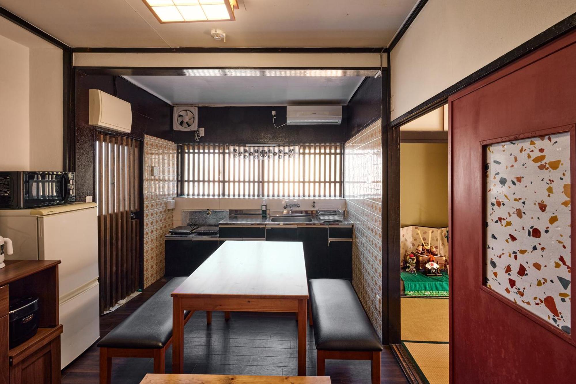 Villa Hakone Kabuto 古民家旅館 150平米 バス停迄一分 準天然温泉 最大12名 Eksteriør bilde